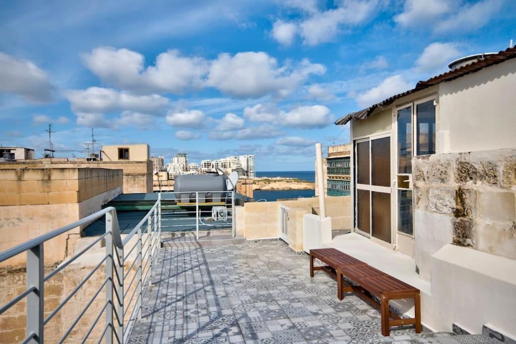 Vallettastay Old Lodge Apartment 1 エクステリア 写真